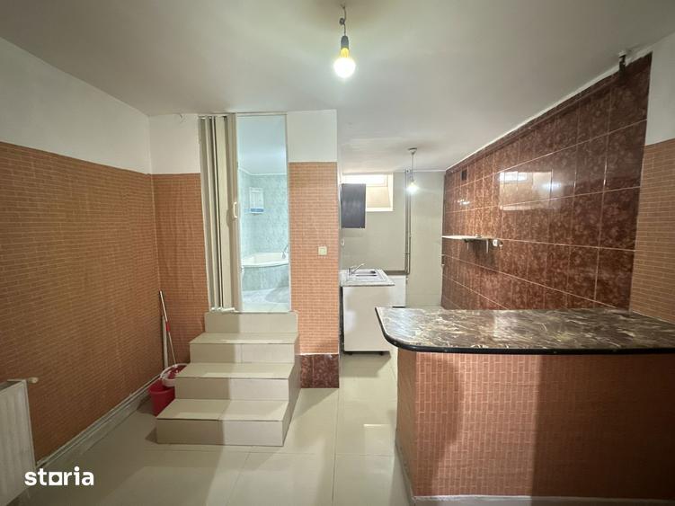 Apartament cu 4 camere în Centrul Civic
