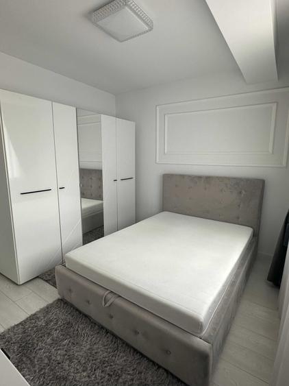 Apartament cu 2 camere semidecomandat, mobilat în Giroc