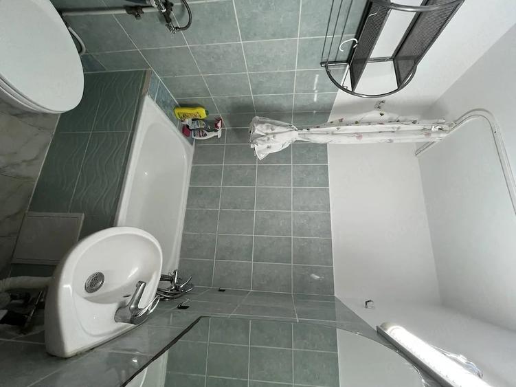 Garsonieră semidecomandată în Central