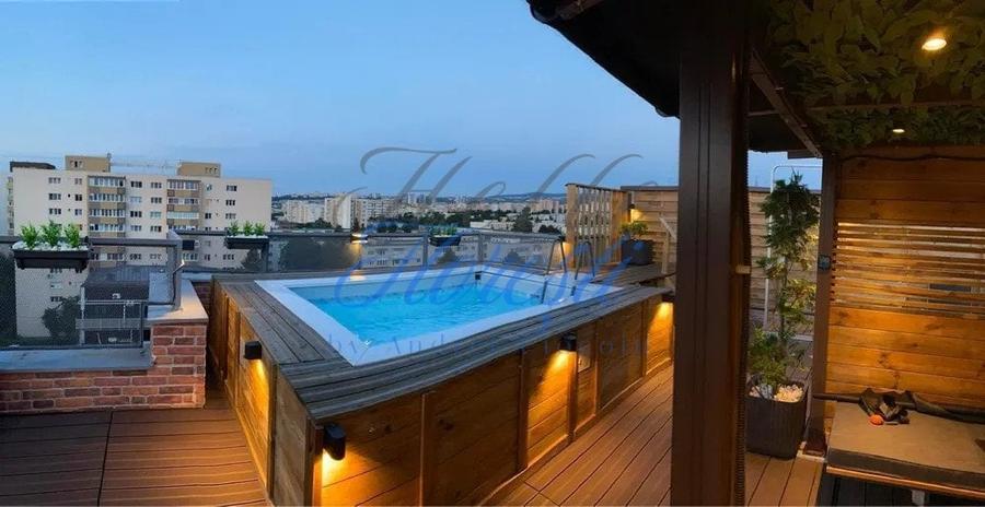 Apartament cu 4 camere semidecomandat, mobilat în Mănăștur