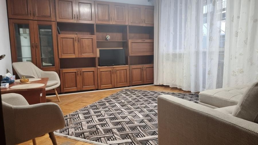 Apartament decomandat în Camil Ressu