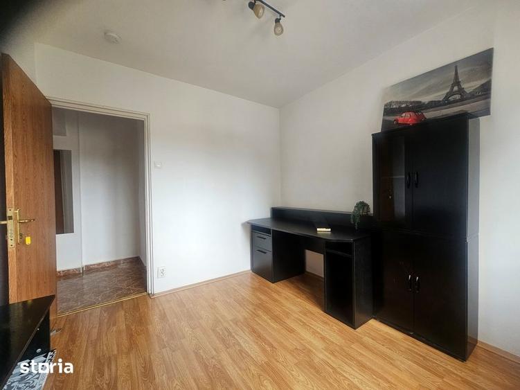 Apartament cu 3 camere decomandat în Dorobanți