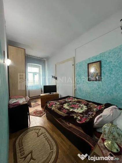Apartament 3 camere, curte comuna, Centrul Istoric Schei - 4