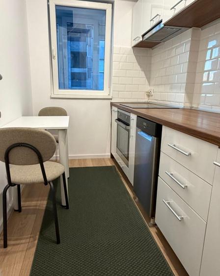 Apartament cu 2 camere decomandat în Berceni
