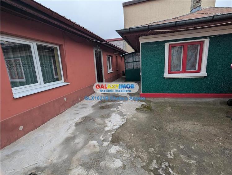 Rahova casa cocheta caramida,teren 145;mp desch. 11 ml,mobilat,utilat - 1