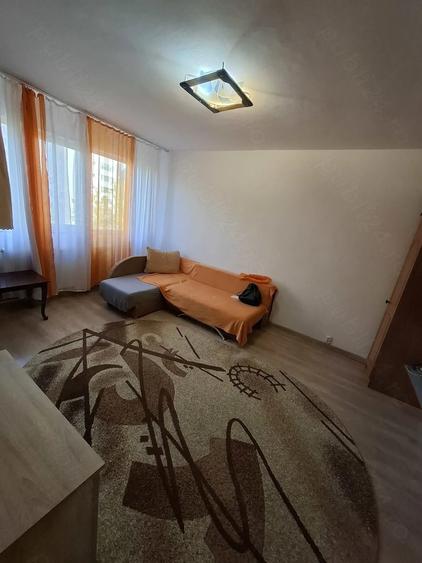 Apartament cu 2 camere decomandat în Govândari