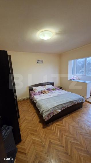 Apartament cu 3 camere decomandat în Soarelui