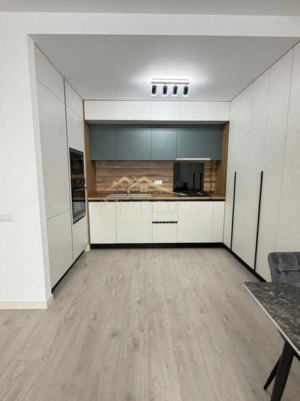 Apartament cu 2 camere decomandat în Drumul Taberei