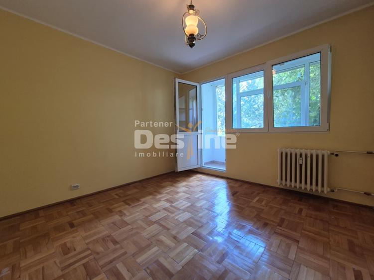 Apartament cu 3 camere circular, mobilat în Berceni