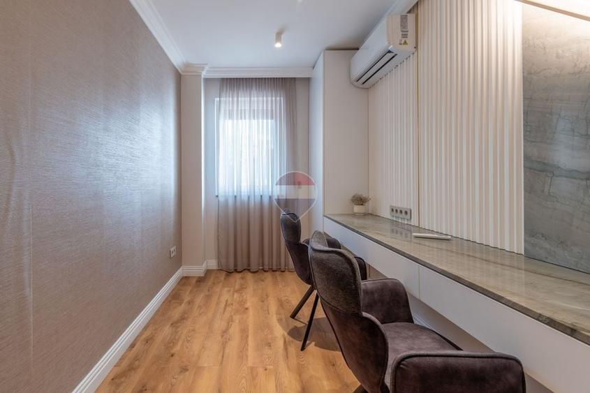 Apartament cu 2 camere semidecomandat în Central