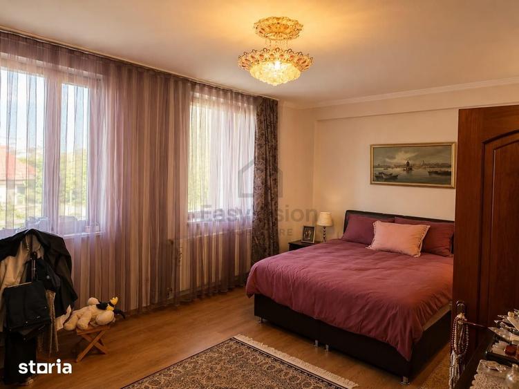Apartament cu 4 camere în Fundeni