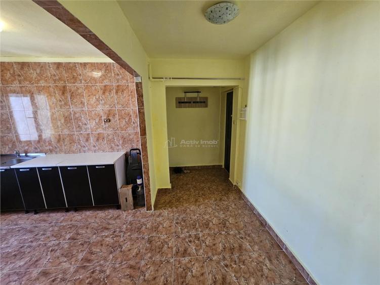 Apartament cu 2 camere semidecomandat în Central