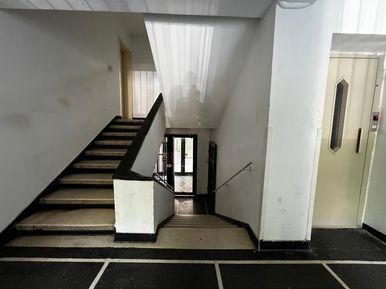 Apartament cu 2 camere decomandat în Romană