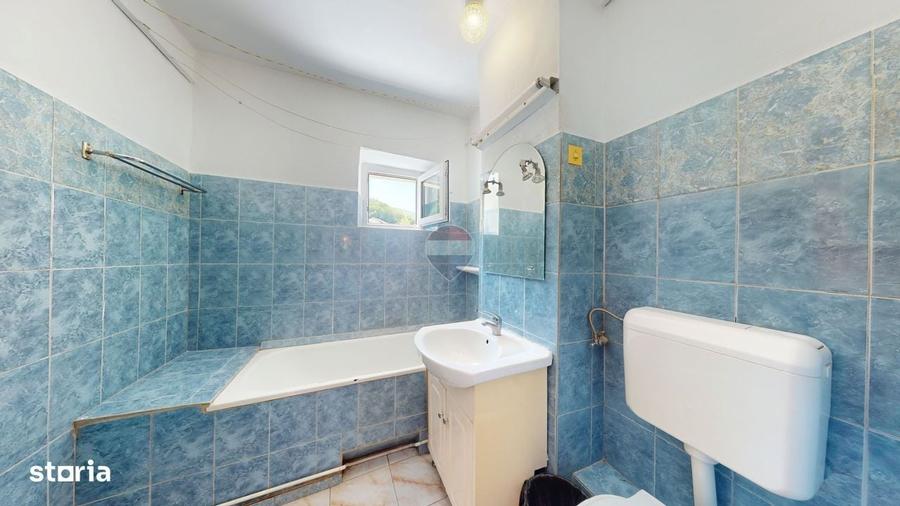 Apartament cu 4 camere în Răcădău