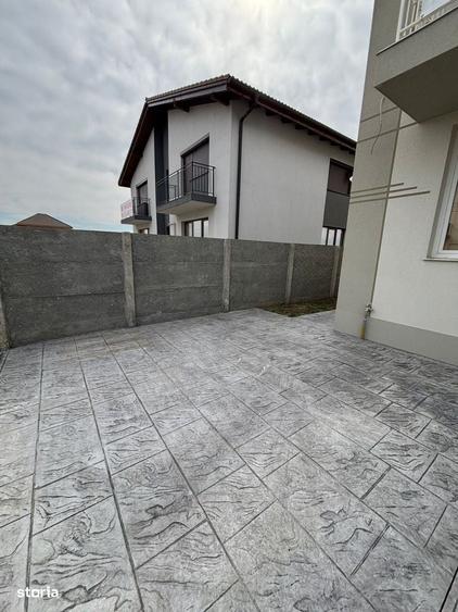 Apartament cu 4 camere în Giroc