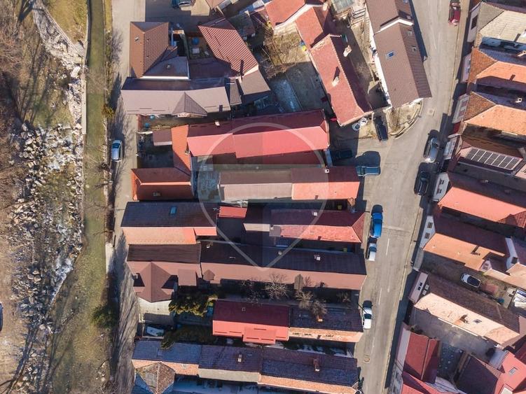 Casă cu 3 camere cu Teren 190 Mp în Cristian