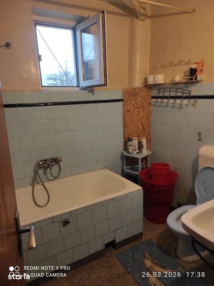 Casă cu 4 camere cu Teren 250 Mp în Calea București