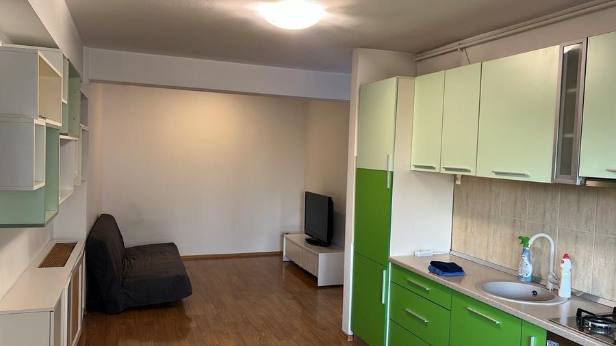 Apartament cu 2 camere nedecomandat în Dămăroaia