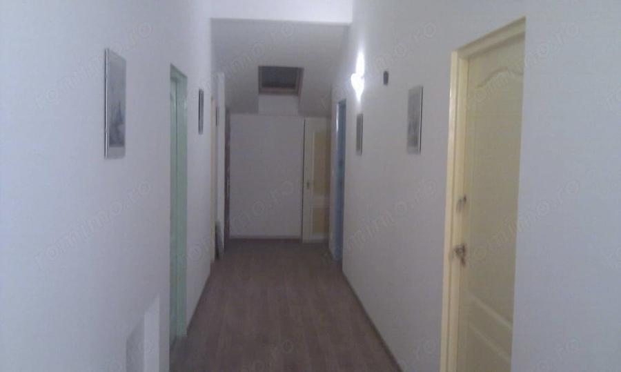 Garsonieră decomandată în Florilor