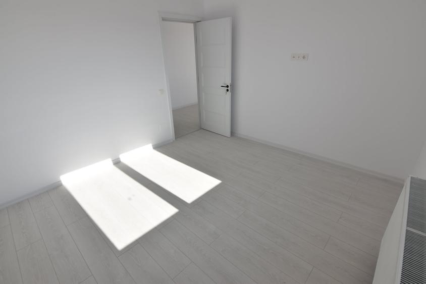 Apartament cu 2 camere decomandat în Bragadiru