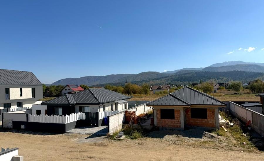 Casă individuală cu 3 camere cu Teren 429 Mp în Cristian