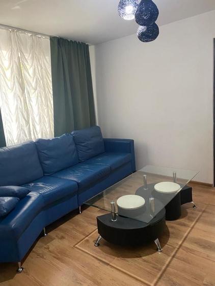 Apartament cu 2 camere semidecomandat în Exterior Vest