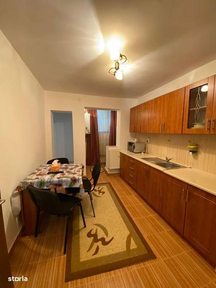 Apartament cu 2 camere decomandat în Craiovița Nouă