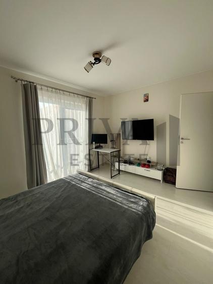 Apartament cu 2 camere semidecomandat, mobilat în Giroc