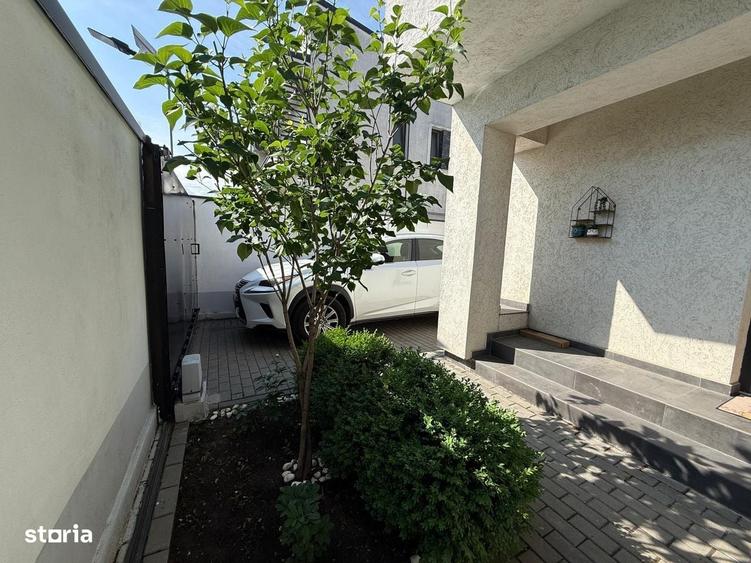 Casă cu 4 camere cu Teren 213 Mp în Central