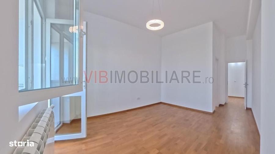 Apartament cu 4 camere în Viilor