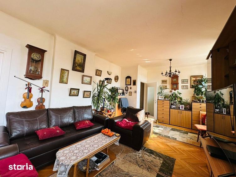 Apartament cu 4 camere, mobilat în Ștefan cel Mare