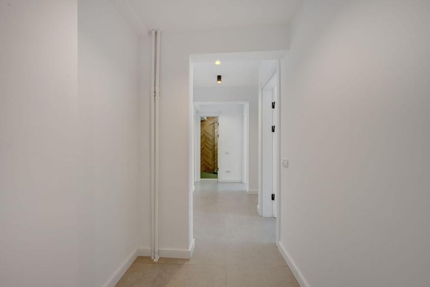 Apartament cu 3 camere decomandat în Cișmigiu