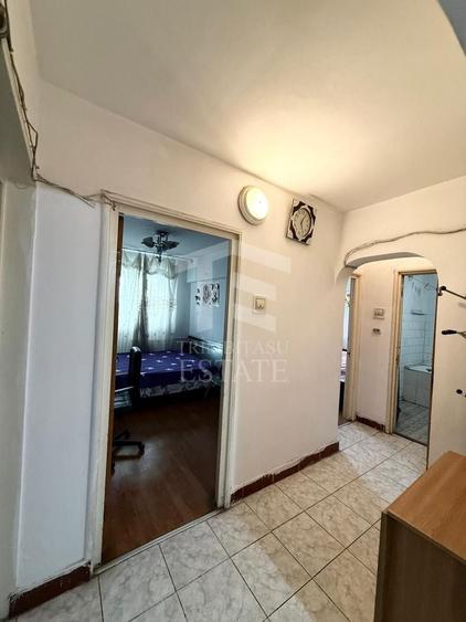 Apartament cu 3 camere decomandat în Pantelimon