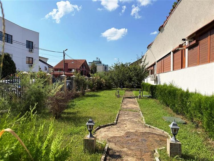 Vanzare Studio cu terasa 25 mp, zona Alezzi,  mob utilat - 22