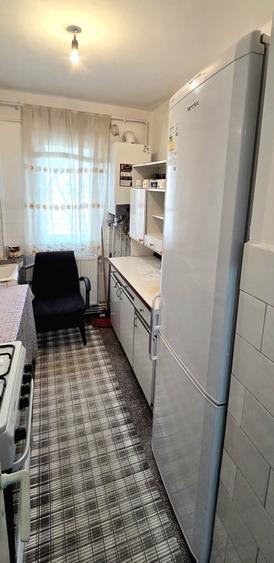 Apartament cu 2 camere semidecomandat în Popoveni