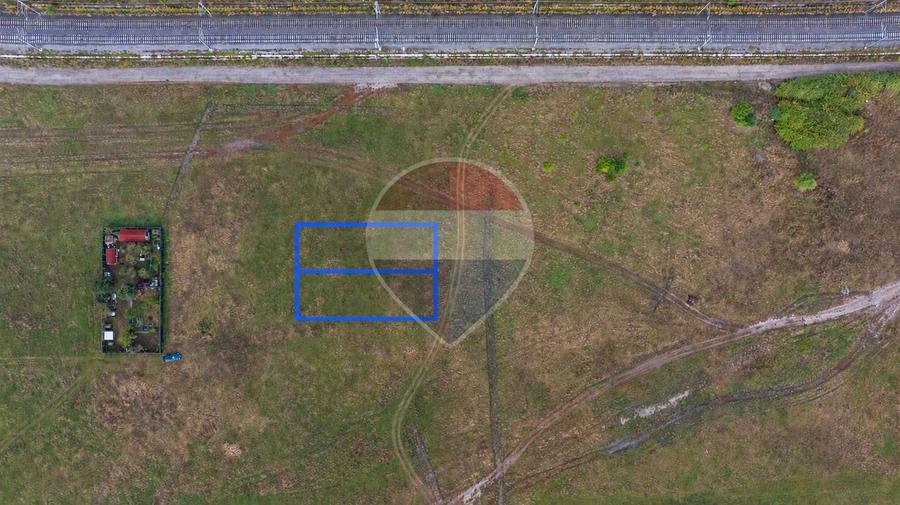 Teren Construcții intravilan de 532 mp, în Tractorul