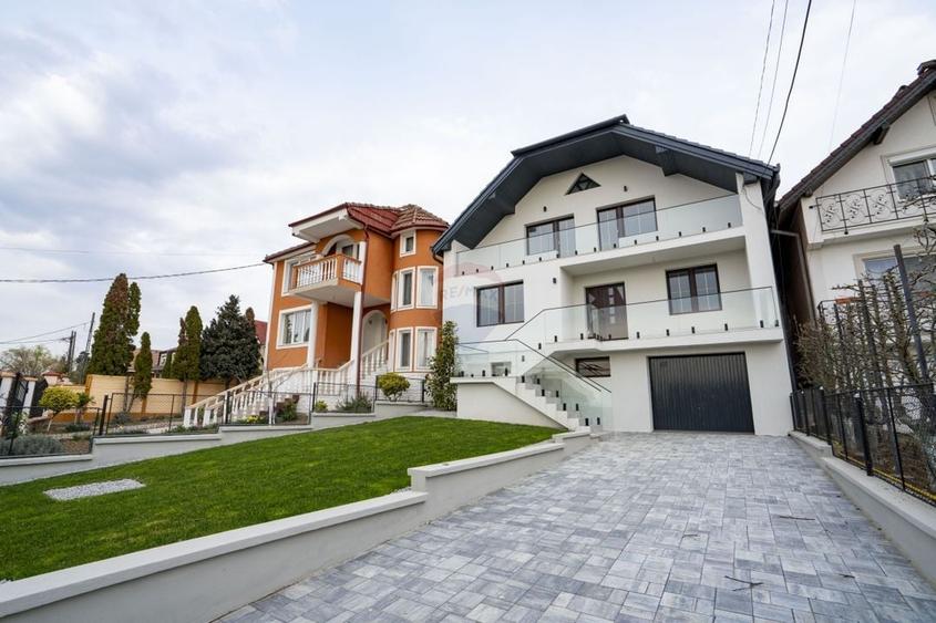 De vânzare casă cu 5 camere, teren 1000 mp Oncea, Calea Bihorului - 1