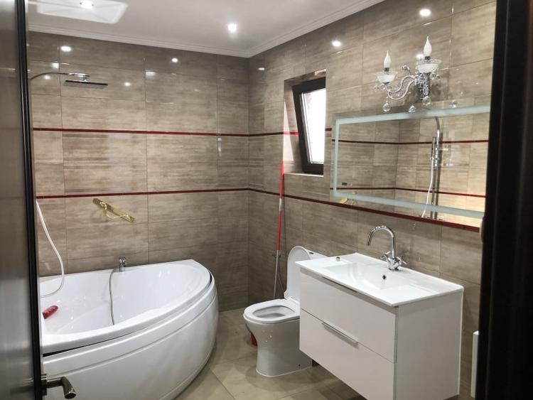 Casă individuală cu 5 camere cu Teren 450 Mp în Găgeni