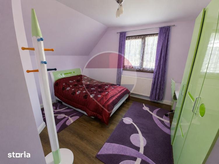 Casă cu 4 camere cu Teren 2560 Mp în Poieni-Solca