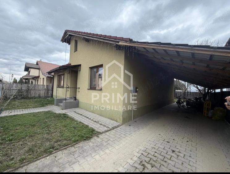 Casă cu 4 camere cu Teren 345 Mp în Micești