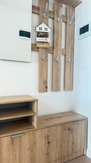 Apartament cu 2 camere decomandat, mobilat în Titan