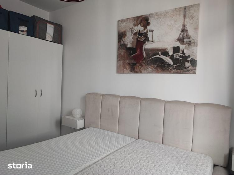 Casă cu 4 camere cu Teren 300 Mp în Domnești