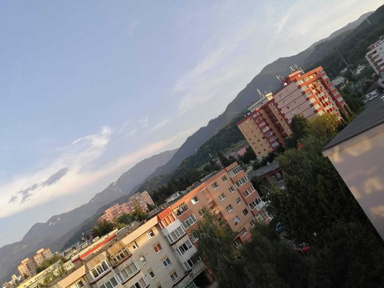 Apartament cu 2 camere decomandat în Astra
