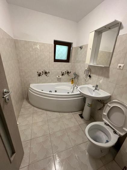 Apartament cu 2 camere decomandat în Păcurari