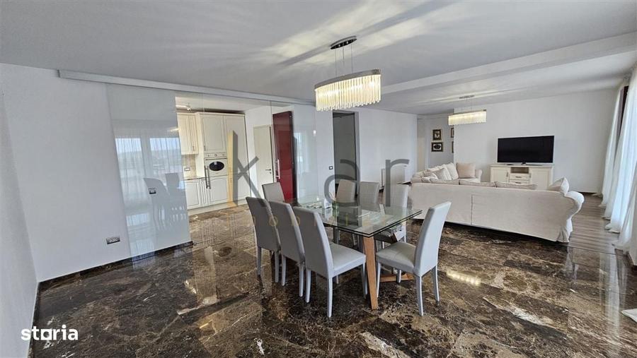 Apartament cu 4 camere semidecomandat în Borhanci