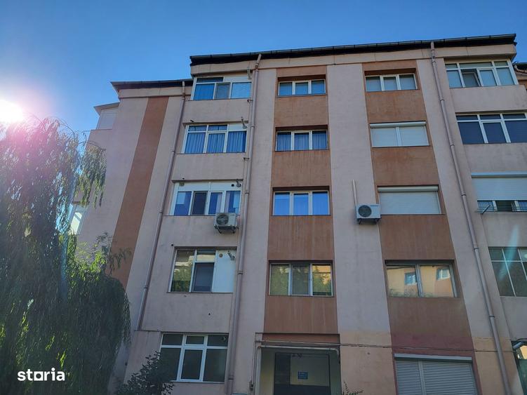 Apartament cu 2 camere în George Enescu