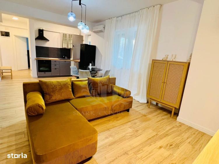 Apartament cu 2 camere, mobilat în Peneș Curcanul