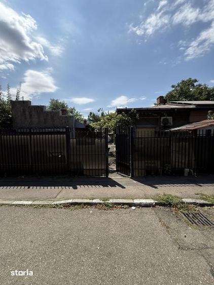 Casa formata din 2 imobile si teren Piata Giulesti PROPRIETAR - 1