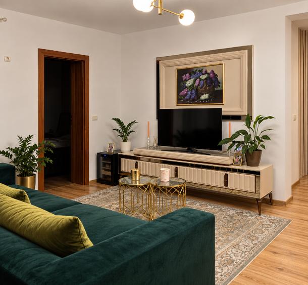 Duplex cu 4 camere cu Teren 250 Mp în Vladimirescu