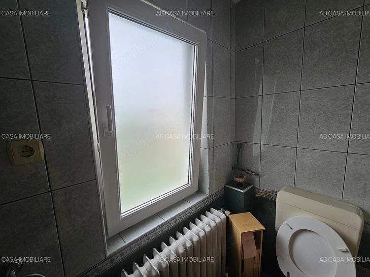 Casă cu 3 camere cu Canalizare în Șagului